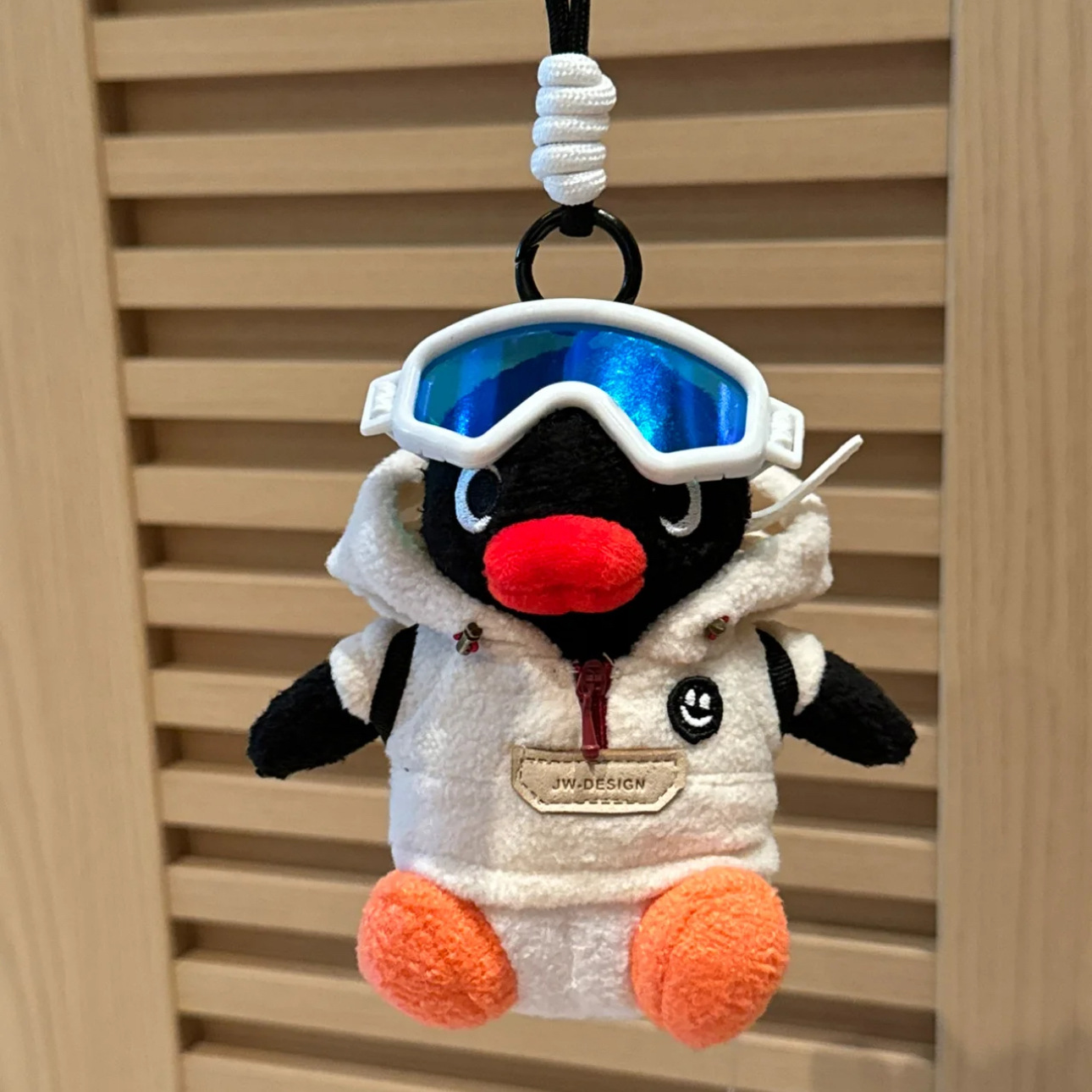Yaratıcı ve İlginç Penguen Kol - Quirky Travel Accessories incelemesi ve fiyatı